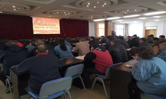 堅定信念 對黨忠誠，融會貫通 學以致用